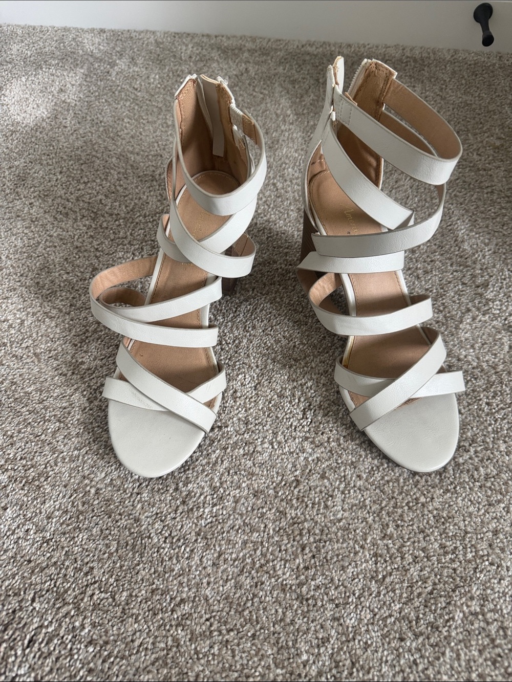 American Eagle Outfitters White Strappy Block Heel Sandals